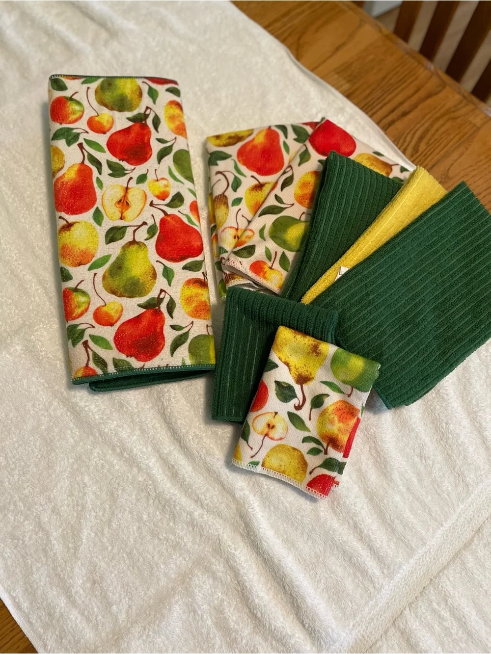 Fruit Print Kitchen Towel Set - Red, Green, Yellow